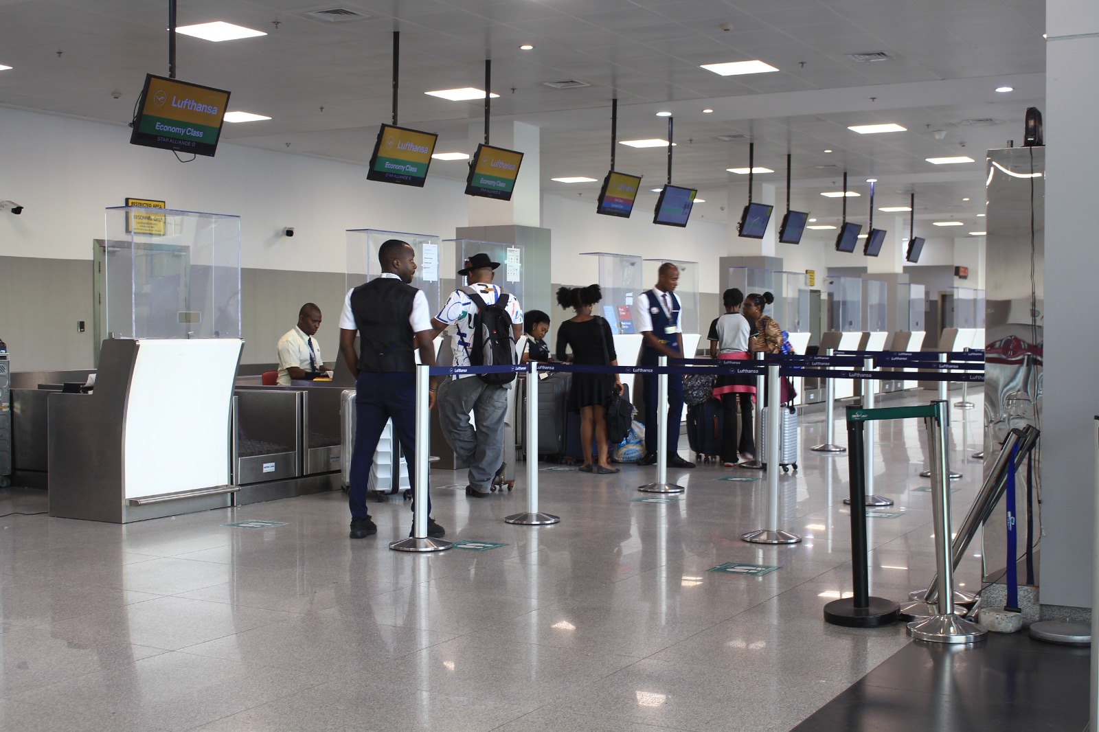 Airport Car Rentals vs City Pickups: Which Is Better for Your Trip?