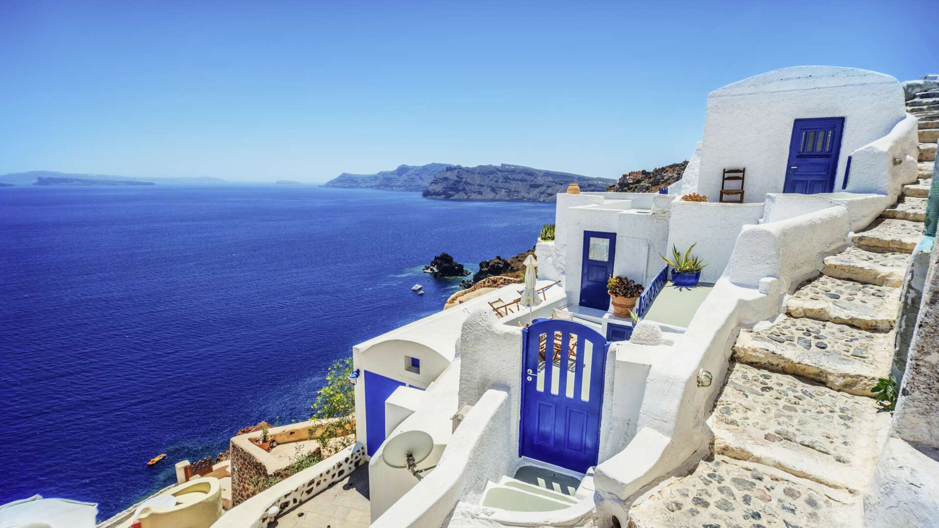 Storytelling Tourism: Visit the Real-Life Destinations Behind Famous Books & Movies